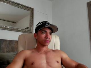 Glen Connor webcam model stream image
