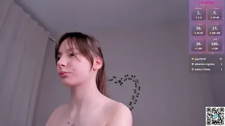 emmelieflorence webcam stripchat model stream image