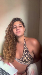 KauAyra webcam cam4 model stream image