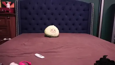 NanamiLovesTomoe webcam model stream image