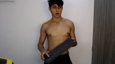Alejandro_salvaje webcam model stream image