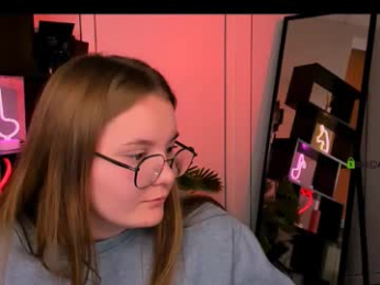 moon_shine25 webcam model stream image