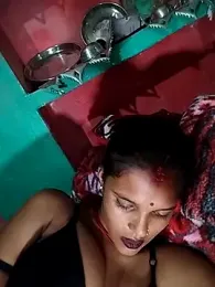 Maya_bhoji webcam model stream image