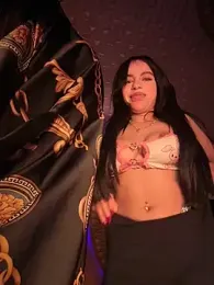 Queentaraf999 webcam model stream image