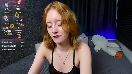 MonicaPerryy webcam model stream image