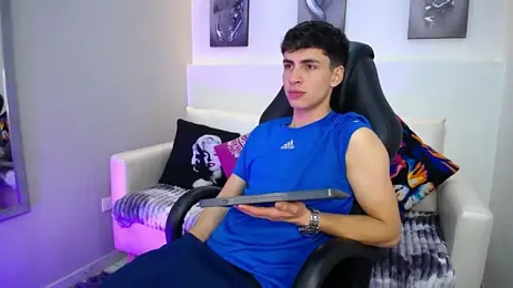 AdrianRinaldi webcam model stream image