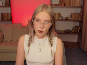 YaS1min webcam bongacams model stream image