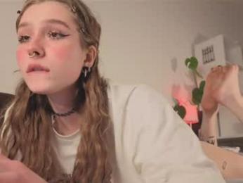 poli_blink webcam chaturbate model stream image