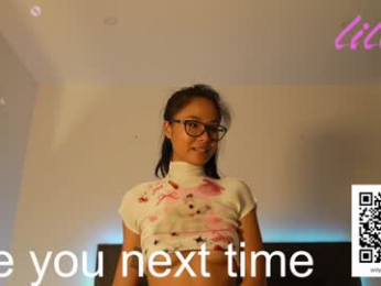 _lillilly_ webcam model stream image