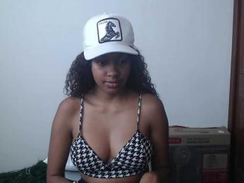 Stormihills webcam bongacams model stream image