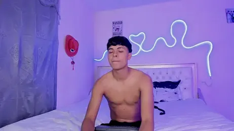 dafnezahiraa_ webcam model stream image