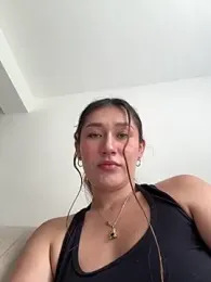 Isa_Villamarin webcam model stream image