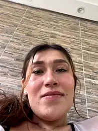 Isa_Villamarin webcam model stream image