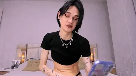 CHERLYBAY webcam model stream image