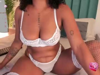 kandeefoxx1 webcam chaturbate model stream image