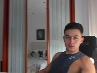 Mike Daven webcam model stream image