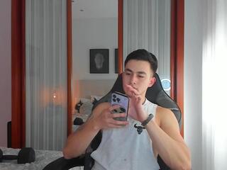 Mike Daven webcam model stream image