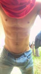 Maycongst webcam model stream image