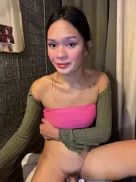 yourlovingperlita69 webcam stripchat model stream image