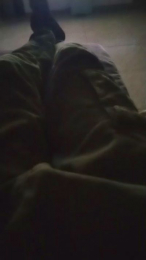 Poyon335 webcam cam4 model stream image