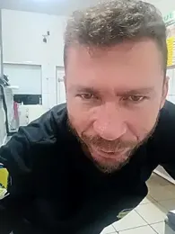 RobertoLuiz84 webcam model stream image