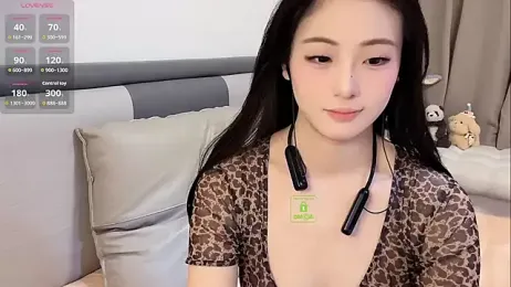 xiaolanlan3344 webcam stripchat model stream image