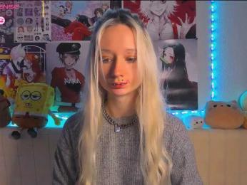 KatiaNabiee webcam preview