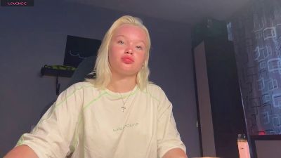 RozanneKillay webcam model stream image