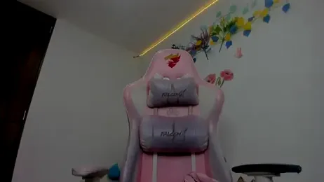 alana_collinss webcam stripchat model stream image
