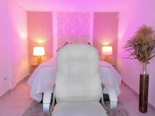 antonella-grayy webcam model stream image