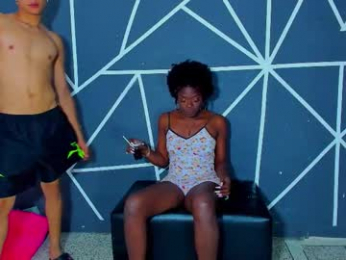 soft_lips18 webcam model stream image