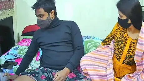 Younger_Couples webcam model stream image