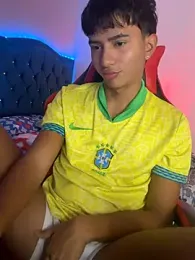 Leonarrrd_01 webcam model stream image