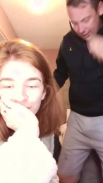 Housewife_Kirst webcam model stream image
