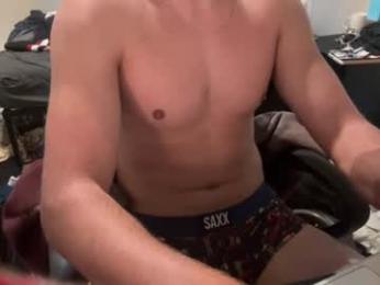 whiteboi_twinkslut webcam model stream image