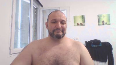 DaddyBearLive webcam model stream image