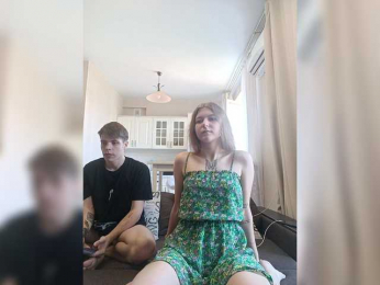 1FunnyBunny1 webcam model stream image