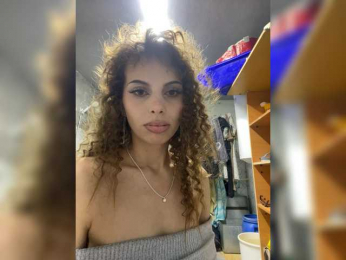 Vik-98 webcam model stream image