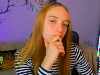 raquel-luxury webcam camsoda model stream image