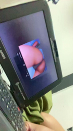 putixzoe webcam model stream image