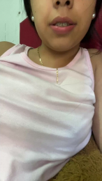 putixzoe webcam model stream image