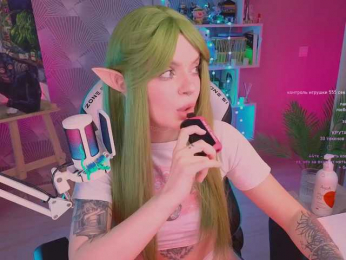LumiRage webcam bongacams model stream image