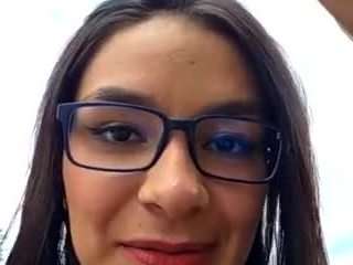 maggiejones webcam model stream image