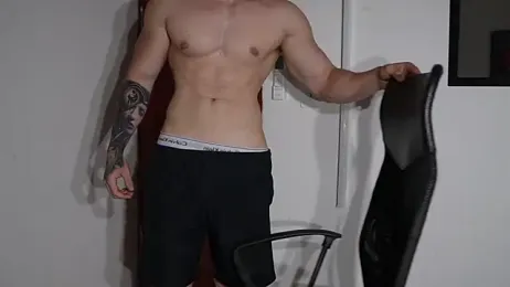 Hazzan_Velez webcam model stream image