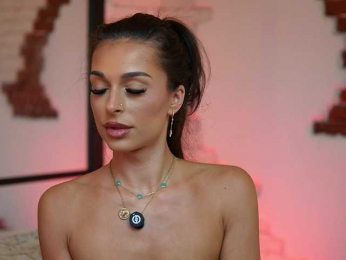 AngelinaCapri webcam model stream image