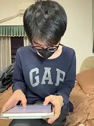 sheling webcam model stream image