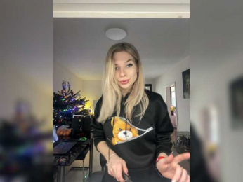 miahollis webcam model stream image