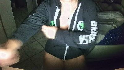 moniba webcam model stream image