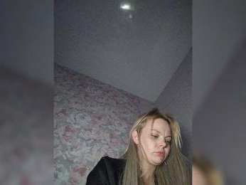 Danilovea webcam model stream image