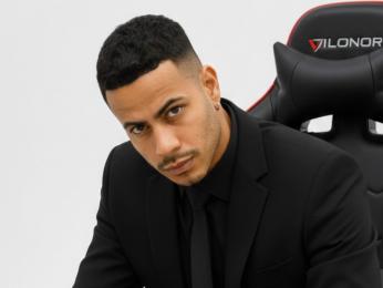 MatthewCullenn webcam model stream image